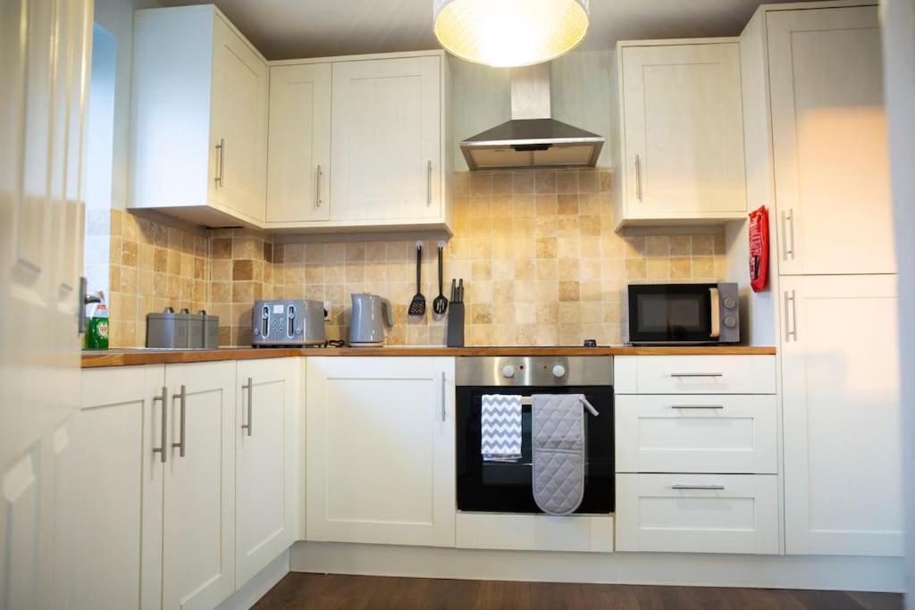 Cosy In The Cotswolds Holiday home *